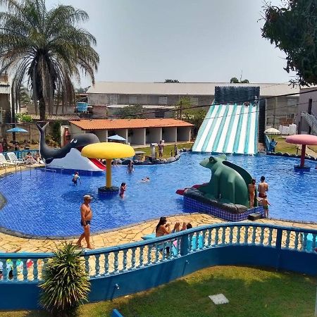 Pousada Clube Santa Cruz Santa Cruz de Minas Bagian luar foto