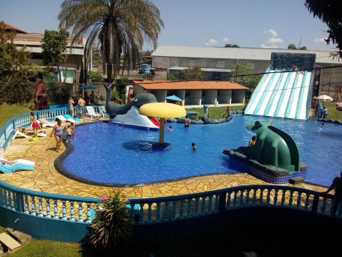 Pousada Clube Santa Cruz Santa Cruz de Minas Bagian luar foto