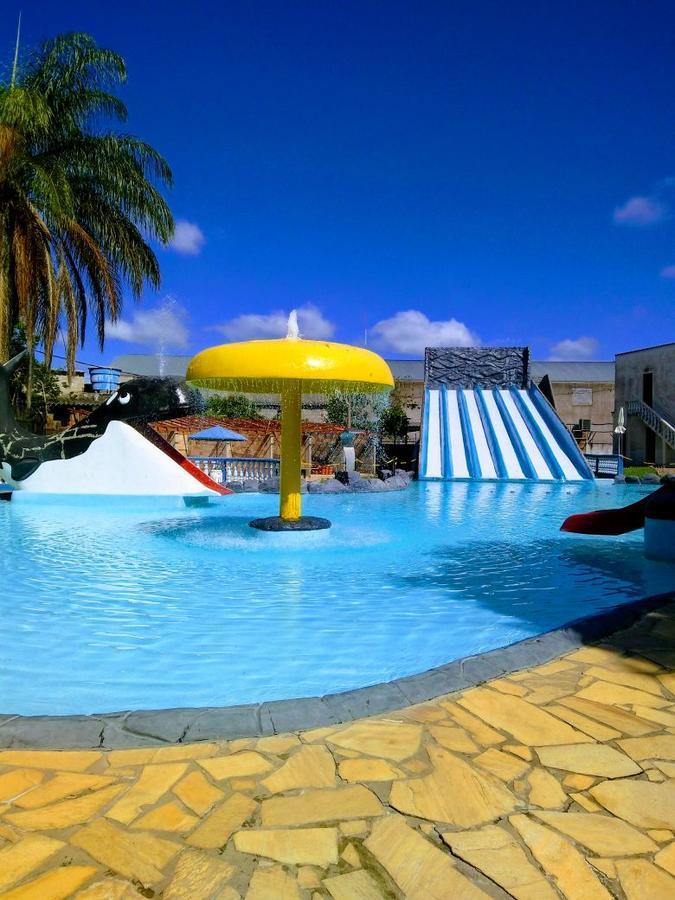 Pousada Clube Santa Cruz Santa Cruz de Minas Bagian luar foto